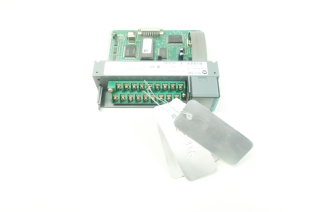 Allen-Bradley PanelView 900 Mono Keypad 2711-K9A5 - 图片 2